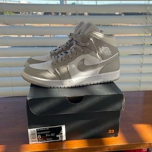 Nike Jordan 1 Mid Men’s Shoes - Size 8